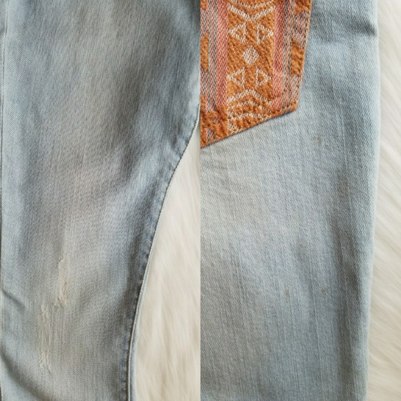 NWOT - Forever 21 Aztec Print Pocket Jeans - Picture 8 of 8